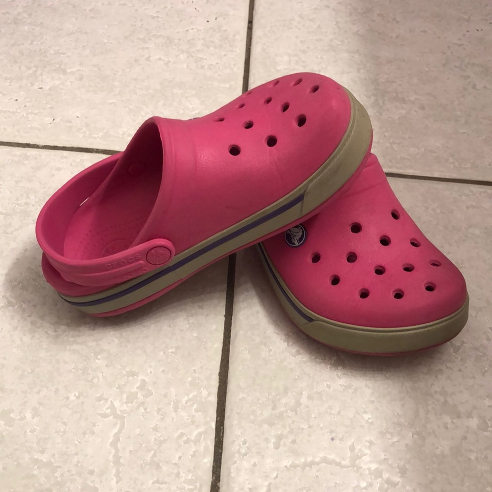 Clean pink Crocs💞 - Picture 3 of 3